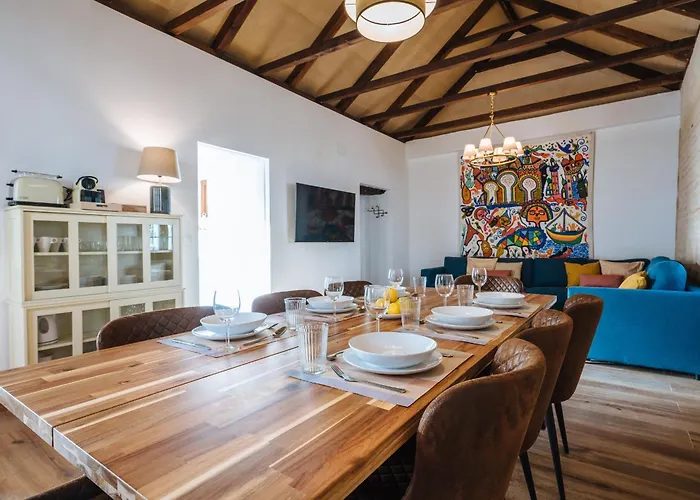Preciosa Casa Renovada Centro Historico 11 Personas